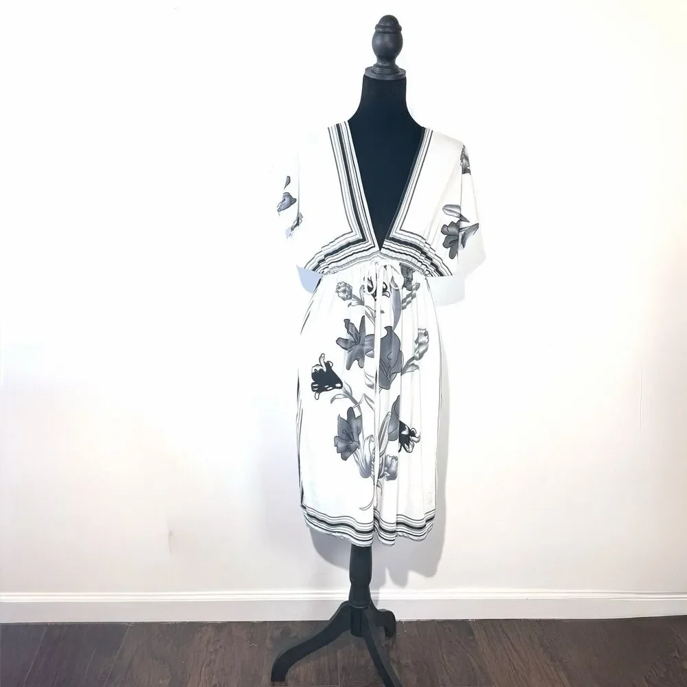 Cristina Love Women’s White Dress Flower Pattern Deep V-neck Stretch Y2K Size S